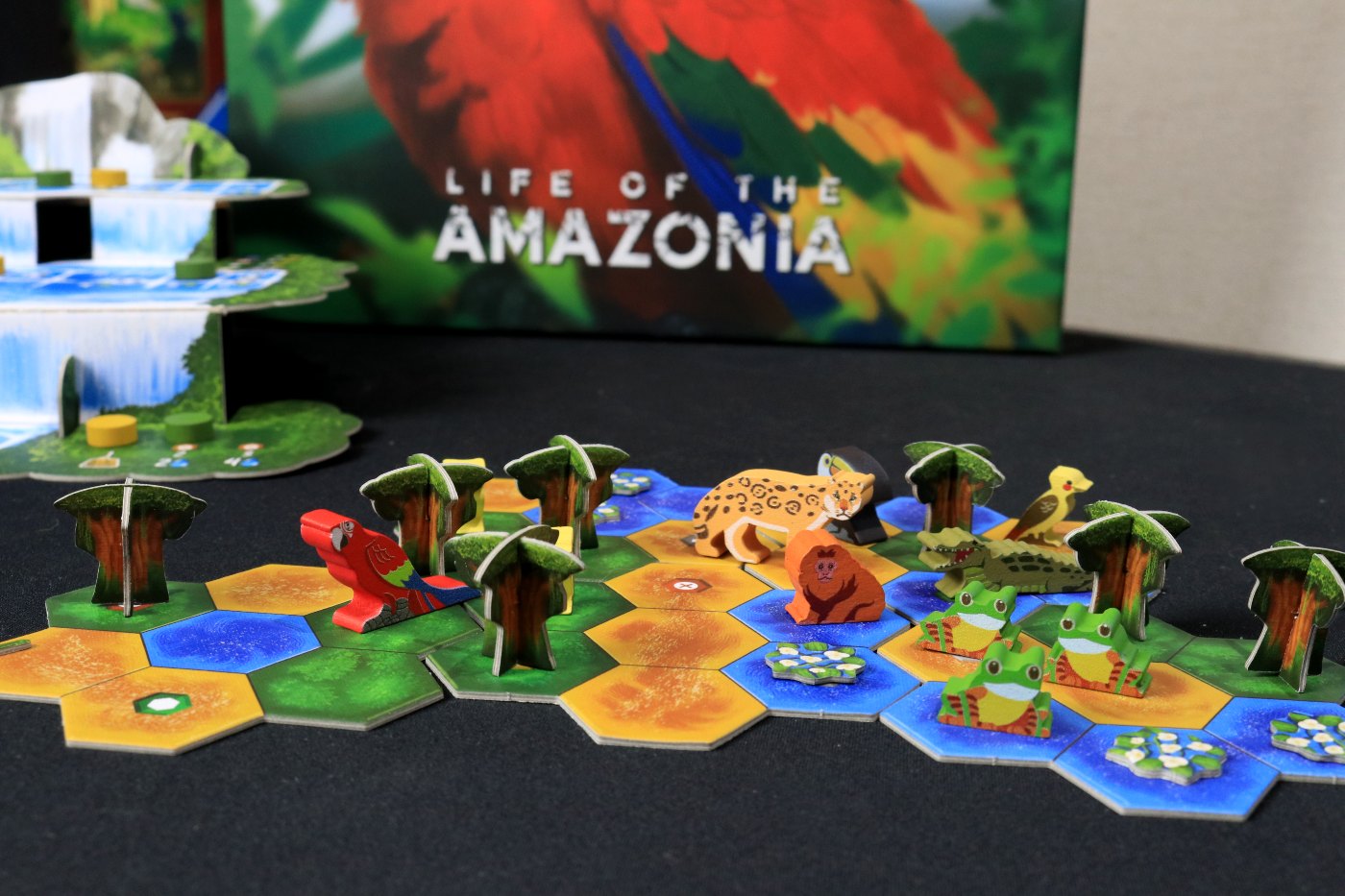 Life of the Amazonia (Kickstarter Edition)